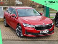 Usado Skoda Superb SE L 190 HP (139 kW) 2025 Vermelho Carrinha