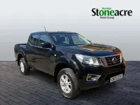 Usado Nissan Navara Acenta 2023 Preto Pickup