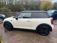 Used Mini Cooper D Hatch 2018 White Hatchback
