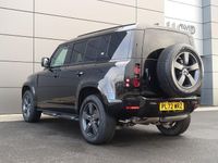 Used Land Rover Defender SE Dynamic 2023 Black SUV