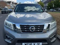 Used Nissan Navara Tekna 190 HP (139 kW) 2016 Grey Pickup