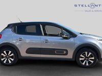 Used Citroën C3 PureTech 83 HP (61 kW) 2022 Red Hatchback