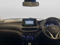 Used Hyundai Tucson SE 132 HP (97 kW) 2020 White SUV