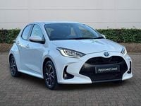 Used Toyota Yaris Hybrid Design 2023 White Hatchback