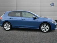 Used VW Golf VIII Match 147 HP (108 kW) 2024 Blue Hatchback