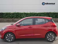 Używany Hyundai i10 Advanced 83 KM (61 kW) 2025 Czerwony Hatchback