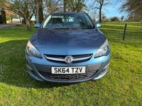 Used Vauxhall Astra Design Edition 2014 Blue