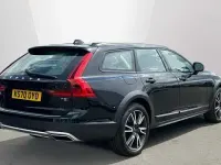 Used Volvo V90 CC Plus 247 HP (181 kW) 2020 Black Estate