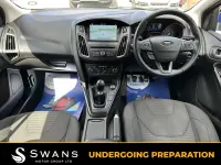 Used Ford Focus Titanium 125 HP (91 kW) 2017 Blue Hatchback