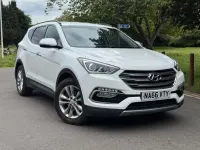Used Hyundai Santa Fe Premium 200 HP (147 kW) 2016 White SUV