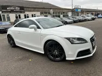 Used Audi TT Black Edition 211 HP (155 kW) 2011 White Coupe