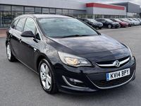 Used Vauxhall Astra SRi 136 HP (100 kW) 2014 Black Estate