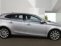 Used Volvo V40 SE Lux 114 HP (83 kW) 2015 Hatchback