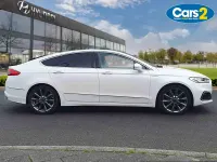 Used Ford Mondeo Vignale 187 HP (137 kW) 2019 White Hatchback