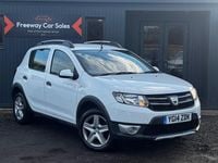 Used Dacia Sandero Lauréate 90 HP (66 kW) 2014 White Hatchback
