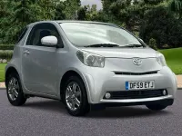 Used Toyota iQ 68 HP (50 kW) 2010 Silver Hatchback