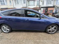 Used Ford Focus Zetec 2016 Blue Hatchback