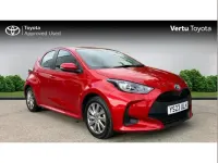 Used Toyota Yaris 116 HP (85 kW) 2023 Red Hatchback