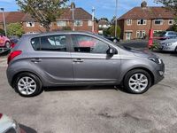 Używany Hyundai i20 Active 2014 Szary Hatchback