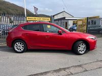 Used Mazda 3 121 HP (88 kW) 2017 Red Hatchback