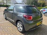 Usado Citroën DS3 110 HP (80 kW) 2013 Cinzento Citadino