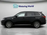 Used Mitsubishi Outlander P-HEV 224 HP (164 kW) 2021 Black SUV