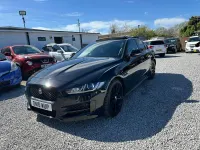 Begagnad Jaguar XE R-Sport 180 HK (132 kW) 2016 Svart Sedan