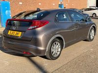 Używany Honda Civic SE 2013 Brązowy Hatchback