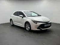Used Toyota Corolla 120 HP (88 kW) 2022 White Hatchback