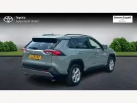 Usado Toyota RAV4 218 HP (160 kW) 2021 Verde SUV