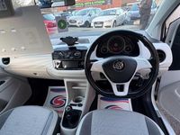 Used VW up! Beats 75 HP (55 kW) 2017 White Hatchback