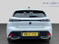 Used Peugeot 308 GT 134 HP (98 kW) 2025 White Hatchback