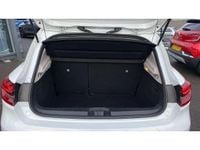 Used Renault Clio V Iconic 90 HP (66 kW) 2022 White Hatchback
