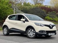 Used Renault Captur Expression+ 90 HP (66 kW) 2014 Cream SUV