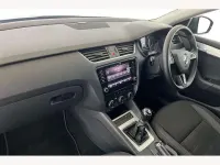 Usado Skoda Octavia SE 150 HP (110 kW) 2019 Cinzento Citadino