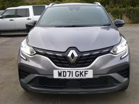 Usado Renault Captur R.S. 140 CV (102 kW) 2022 Gris SUV
