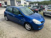 Used Renault Clio II Privilege 2007 Blue Hatchback