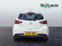 Used Mazda 2 75 HP (55 kW) 2018 White Hatchback