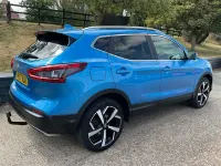 Used Nissan Qashqai Tekna 2017 Blue SUV