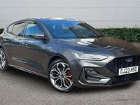 Second-hand Ford Focus ST-Line X 125 CP (91 kW) 2023 Gri Hatchback