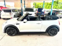Używany Mini Cooper Cabriolet Classic 2022 Srebrny Kabriolet