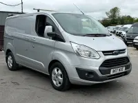 Used Ford Transit Custom Limited 130 HP (95 kW) 2017 Silver Van
