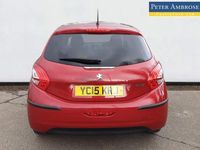 used Peugeot 208 Hatchback (2015/15)1.2 VTi Style 5d