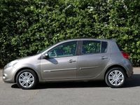 Used Renault Clio II Initiale 2010 Beige Hatchback