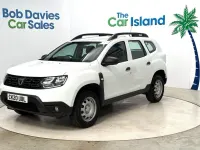 Used Dacia Duster Essentiel 101 HP (74 kW) 2020 White SUV