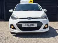 Used Hyundai i10 SE 83 HP (61 kW) 2014 White Hatchback