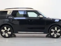 Używany Mini Countryman Exclusive 215 KM (158 kW) 2025 Czarny SUV