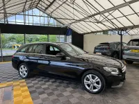 Usado Mercedes C200 Executive 2017 Preto Carrinha