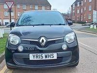 Used Renault Twingo Play 70 HP (51 kW) 2015 Black Hatchback
