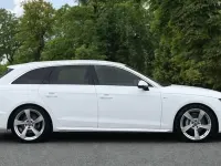 Używany Audi A4 S-Line 204 KM (150 kW) 2024 Biały Kombi